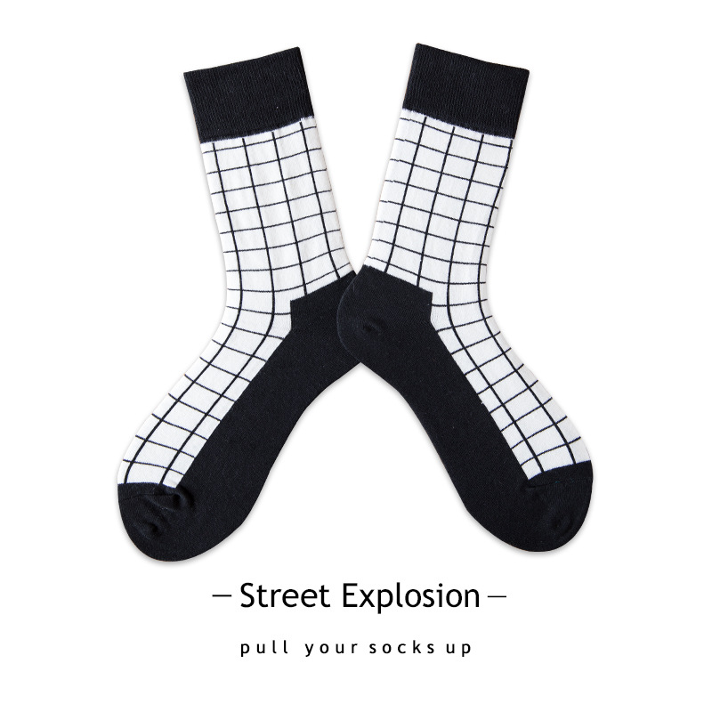 Spring And Summer Tide Couple Cotton Socks Neutral Striped Fashion In Tube Socks Diamond Street Slide Socks Female